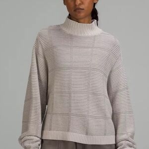 LULULEMON Lab Reflective MockNeck Sweater-NWOT